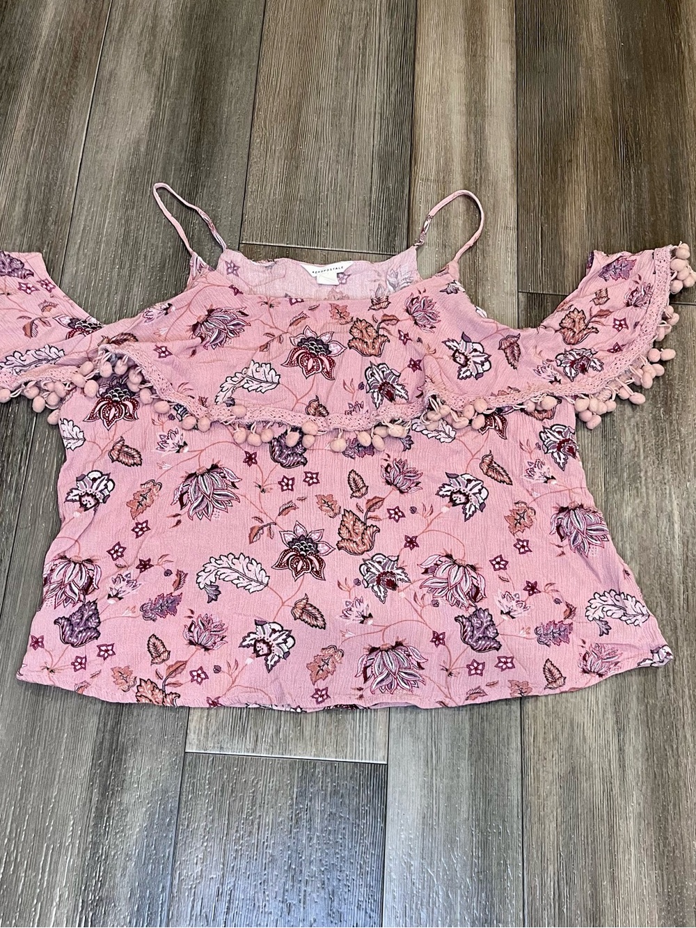 Aeropostale‎ Medium Pink Floral Pom Pom Boho Top